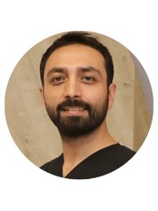 Dr Yasin Tekin, Dentist — 6th House Health