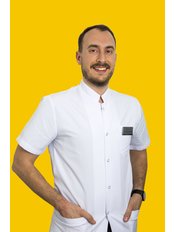 Dr Hasan Çınarcık, Dentist — DentaPoint | Dental Hospital