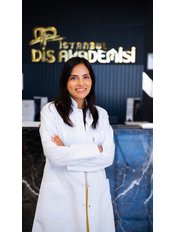Dr Ezgi Kaya, Dentist — İstanbul Diş Akademisi