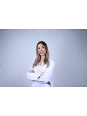 Dr Helin Ağırtıcı, Dentist — Natural Clinic